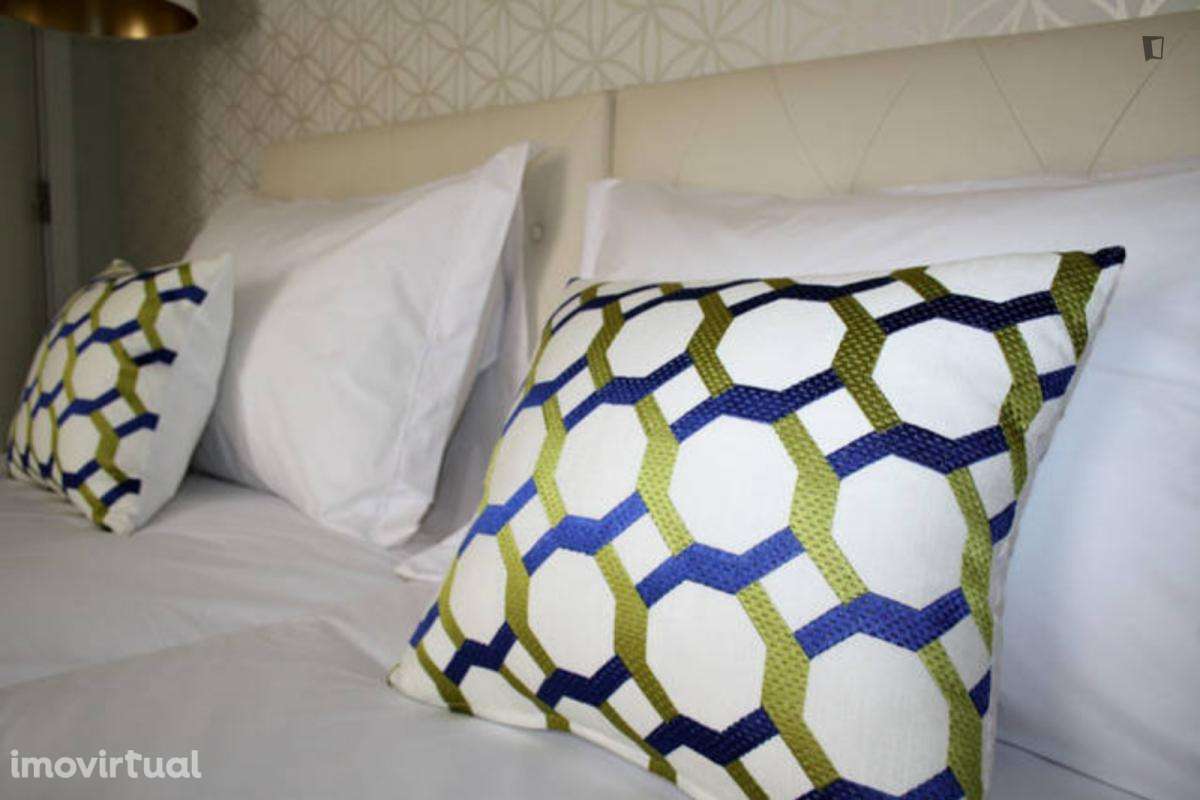 Apartamento com 2 quartos - localizado em Sé Lisbon - Grande imagem: 2/16