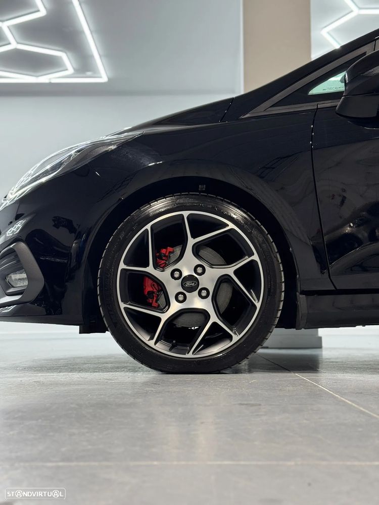 Ford Fiesta 1.5 EcoBoost ST - 9