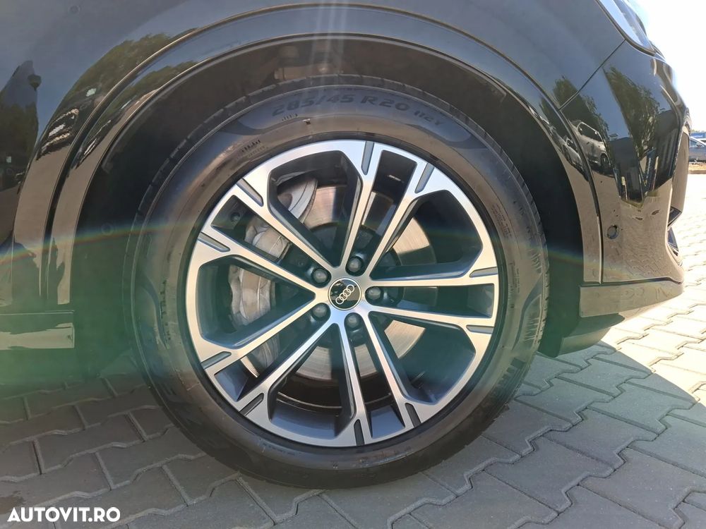 Audi Q7 55 TFSI e quattro Tiptronic PHEV S Line - 19