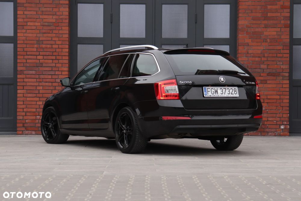 Skoda Octavia 2.0 TDI DSG Clever - 16