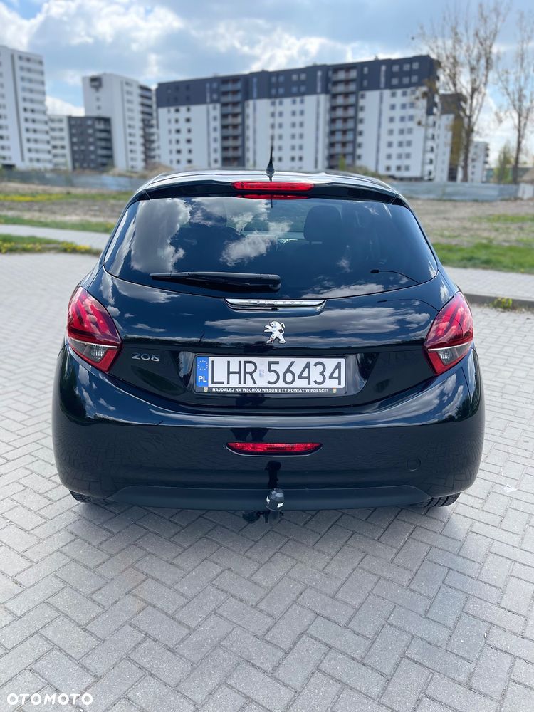 Peugeot 208 82 PureTech Style - 6