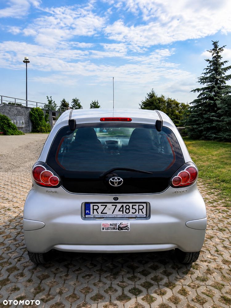 Toyota Aygo - 4