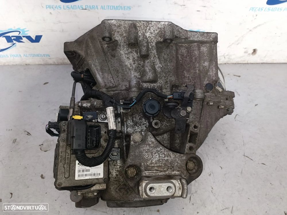 Caixa de velocidades Citroen C4 Picasso II 1.6 hdi Ref.: 20DR28 - 2