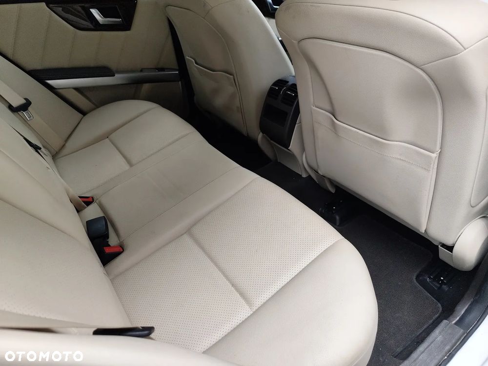 Mercedes-Benz GLK 250 BlueTEC 4Matic 7G-TRONIC - 27