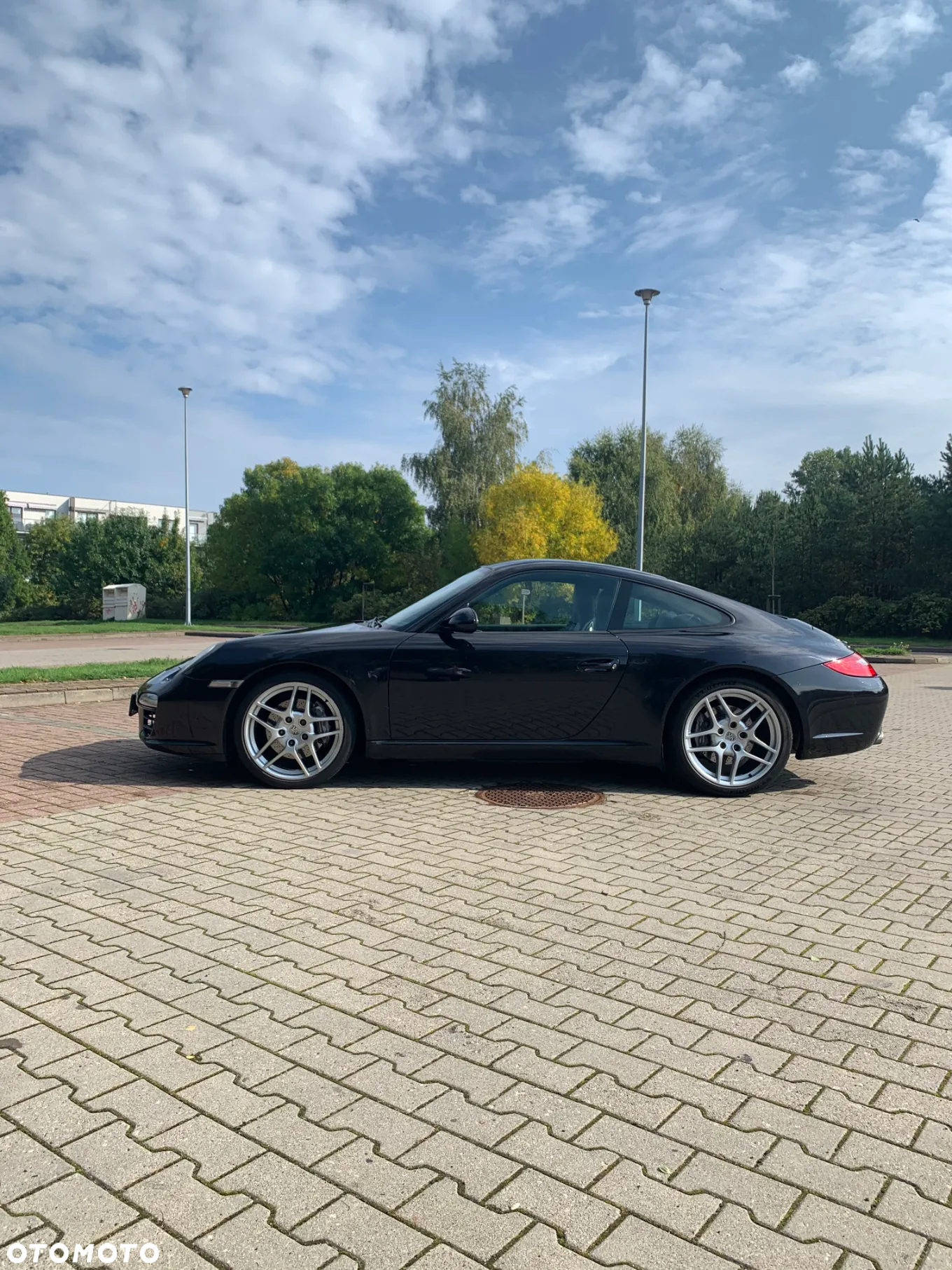 Porsche 911 Carrera - 22