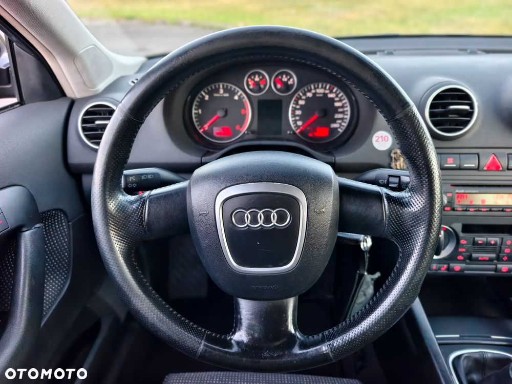 Audi A3 Sportback 2.0 TDI Attraction - 13