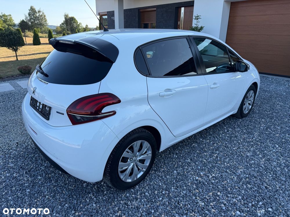 Peugeot 208 82 VTI Style - 14