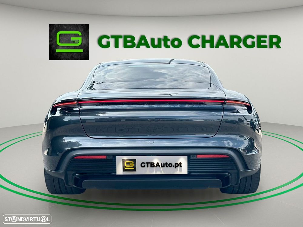 Porsche Taycan - 19