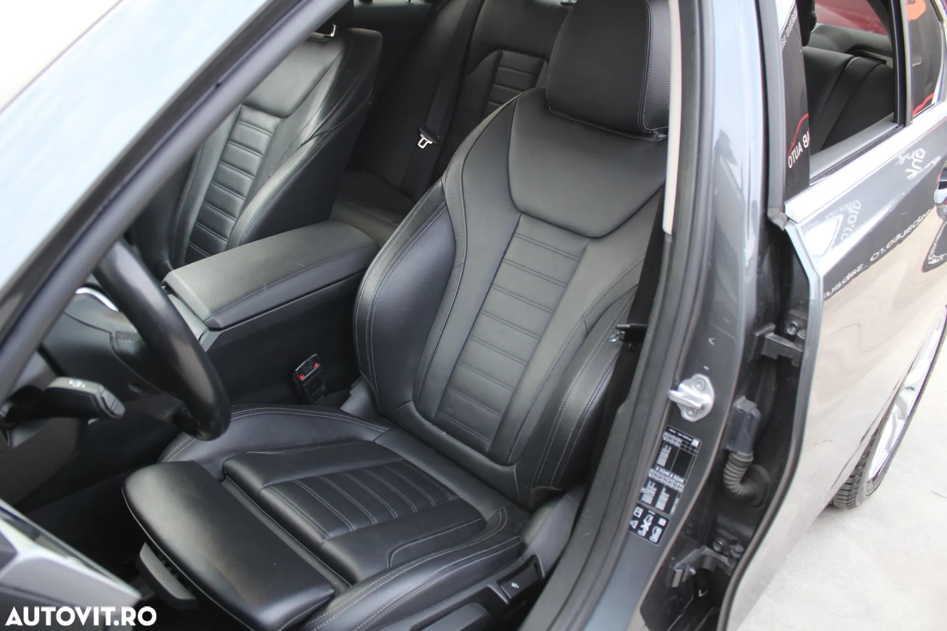 BMW Seria 3 320d xDrive AT Luxury Line - 12