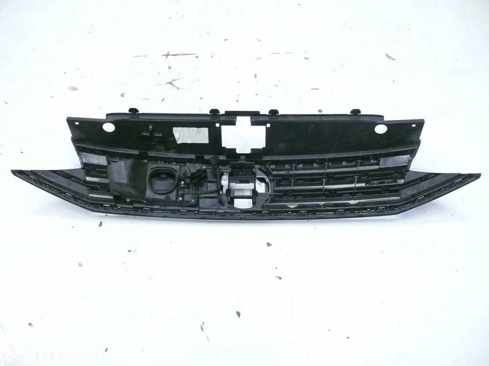 ATRAPA GRILL VOLKSWAGEN PASSAT B8 GTE 3G0 2019 LIFT USZKODZONY - 3