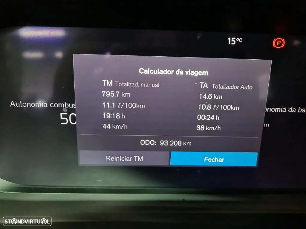 Volvo XC 60 2.0 T6 PHEV R-Design AWD - 3
