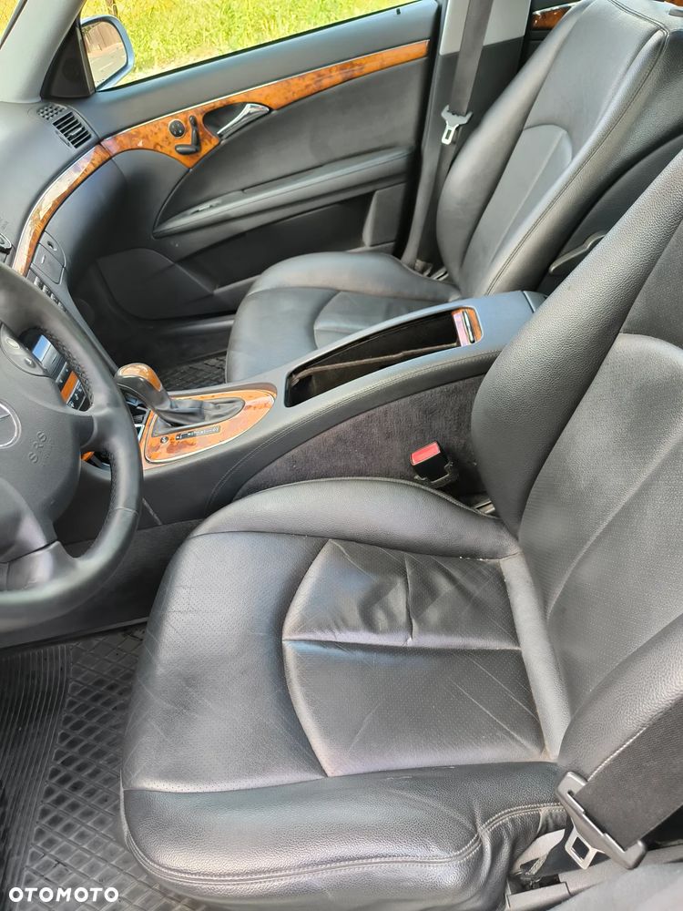 Mercedes-Benz Klasa E 350 4-Matic Elegance - 12