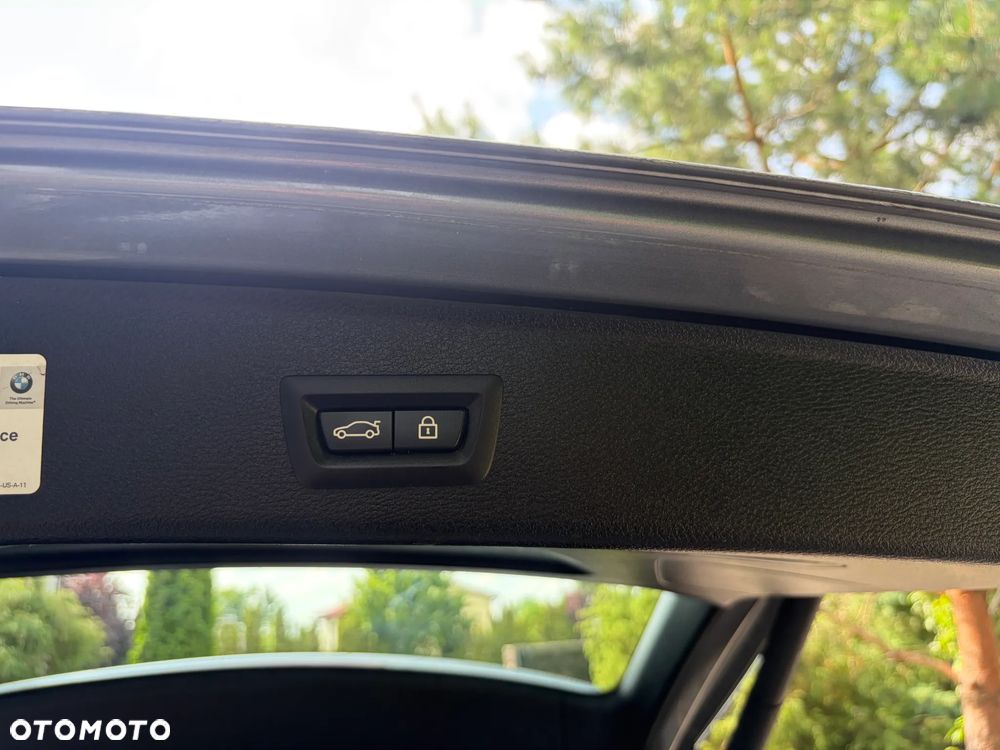 BMW X3 xDrive28i Sport-Aut M Sport - 29