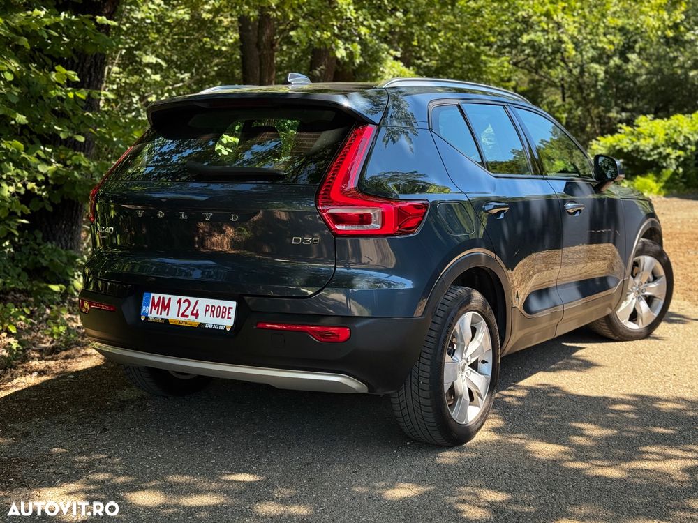 Volvo XC 40 D3 AWD Momentum Pro - 8