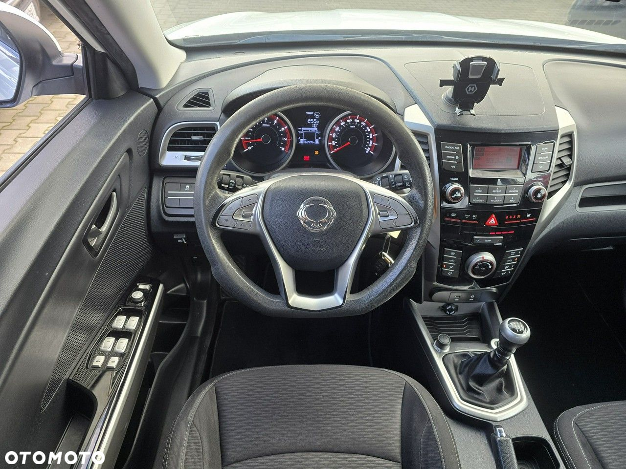 SsangYong/KGM Tivoli - 24