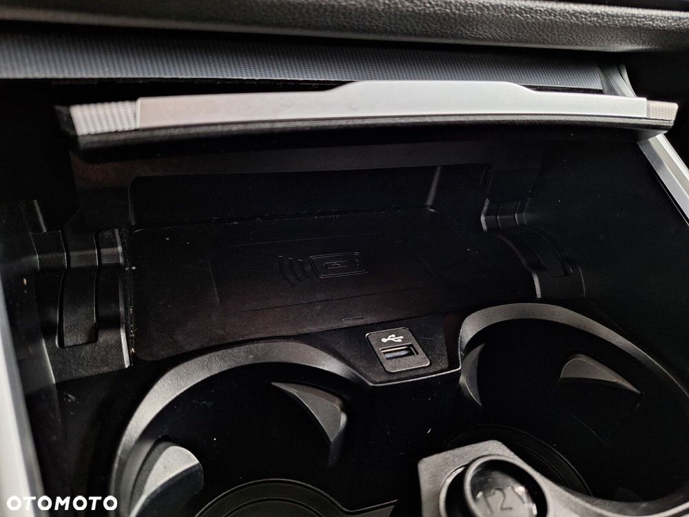 BMW Seria 3 320d xDrive M Sport sport - 25