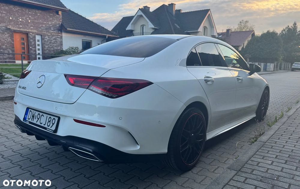 Mercedes-Benz CLA 200 AMG Line 7G-DCT - 3