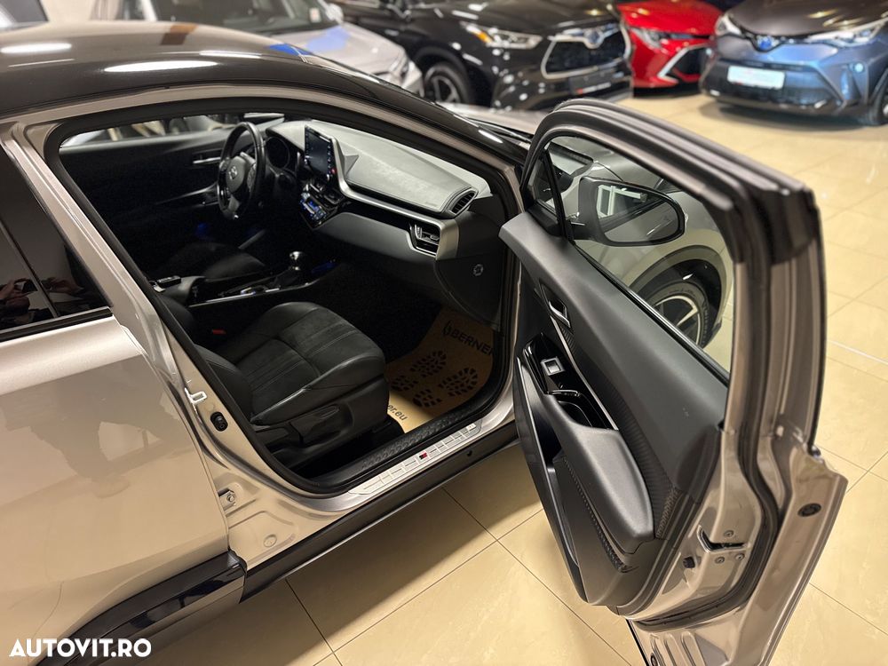 Toyota C-HR 1.8 HSD 122 CP 4x2 CVT C-lassy bi-tone - 10