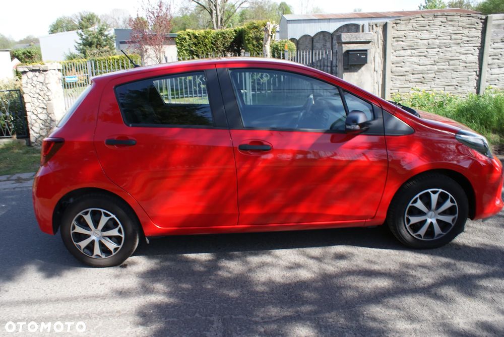 Toyota Yaris - 13