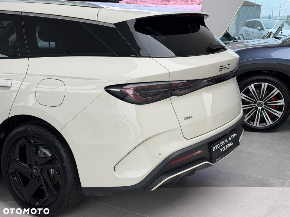BYD Seal 6 - 11
