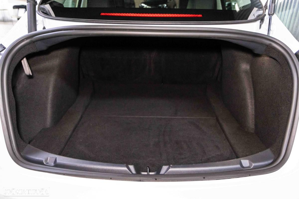 Tesla Model 3 Long Range AWD Dual Motor - 42