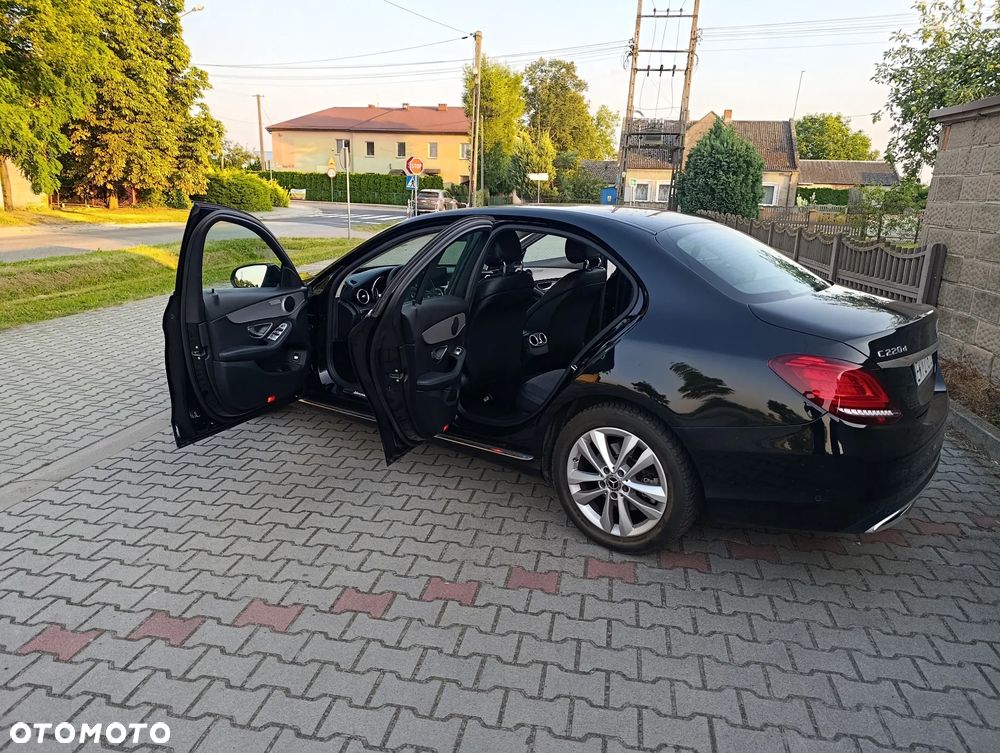 Mercedes-Benz Klasa C 220 d 9G-TRONIC Avantgarde - 20