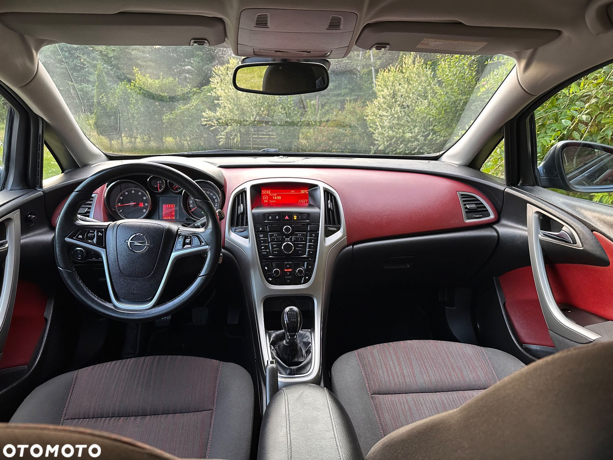 Opel Astra IV 1.4 T Essentia - 29