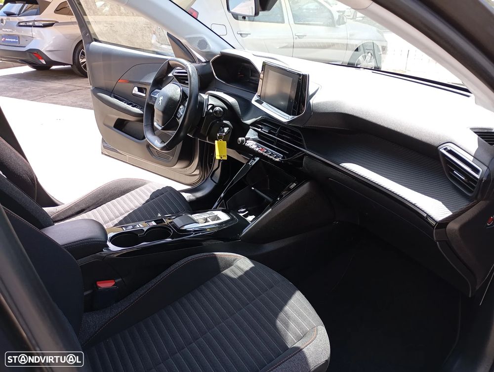 Peugeot 208 PureTech 100 EAT8 Active Pack - 5