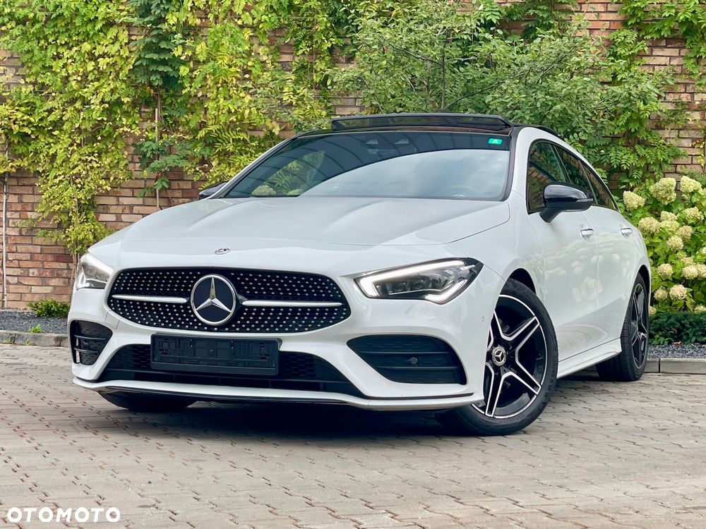 Mercedes-Benz CLA 200 7G-DCT AMG Line - 1