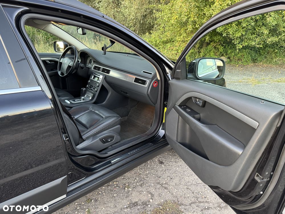 Volvo XC 70 D5 AWD Summum - 16