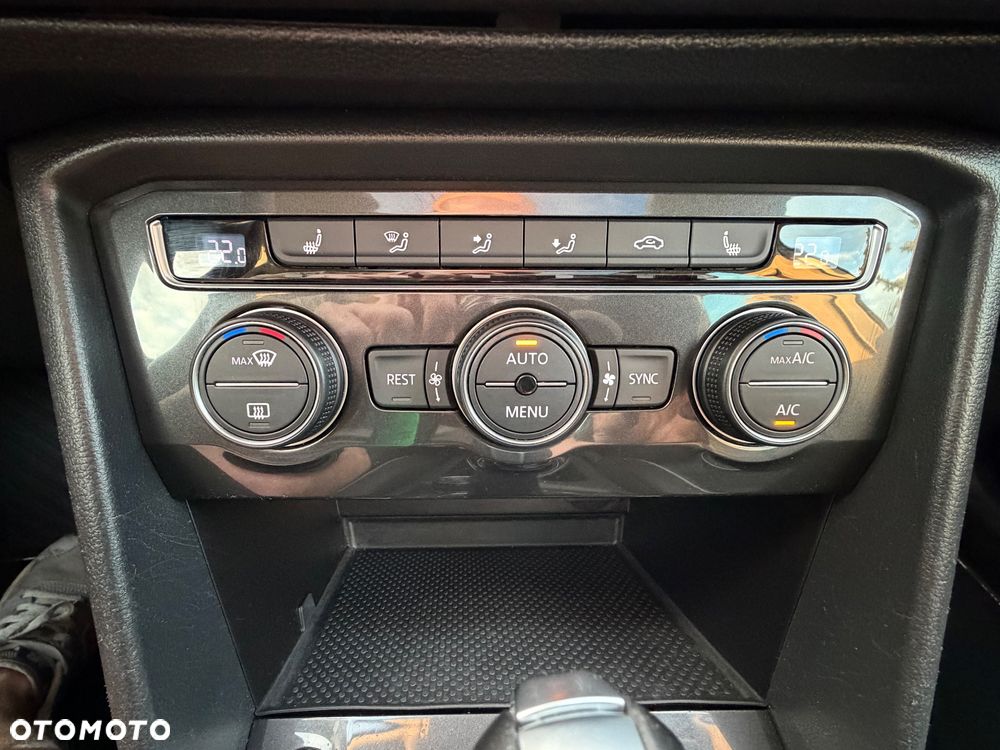 Volkswagen Tiguan 2.0 TSI 4Mot Perfectline R-Style DSG - 28