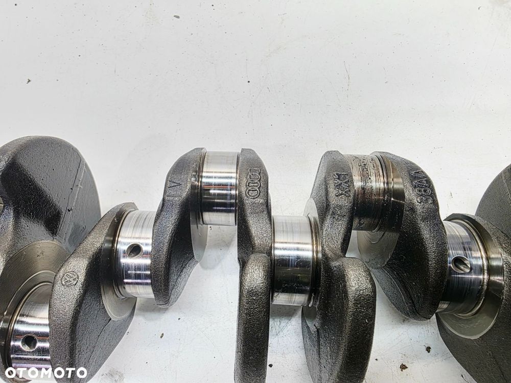 WAŁ KORBOWY AUDI VOLKSWAGEN SEAT SKODA 2.0 TDI CFF CJC 38AA 5/26 ZATARTY - 6