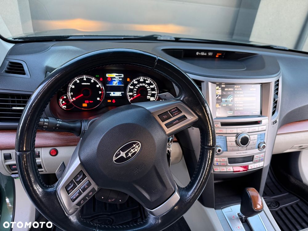 Subaru Outback 3.6 R Exclusive Navi - 17