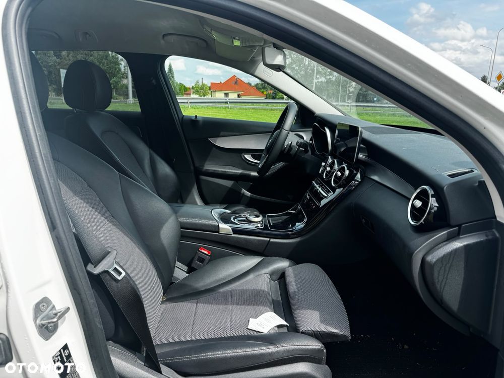 Mercedes-Benz Klasa C 220 d 9G-TRONIC Avantgarde - 7