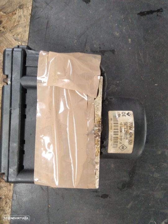 Modulo ABS Renault 7700424520 - 3