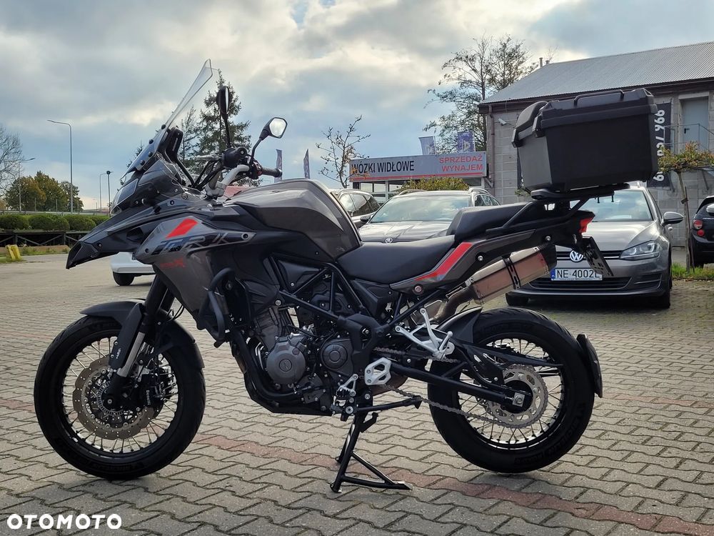 Benelli TRK 502X - 21