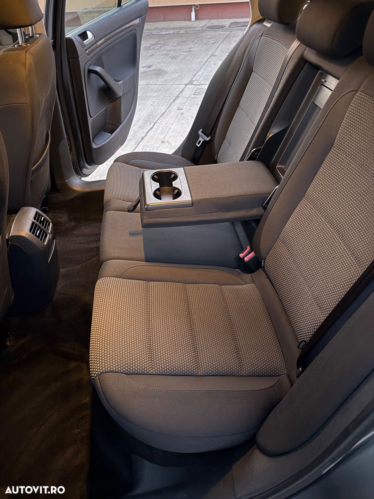 Volkswagen Golf 1.6 TDI BlueMotion Technology Trendline - 20