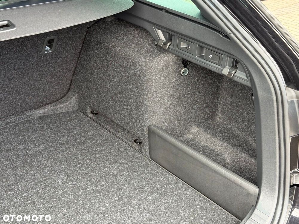 Skoda Octavia 2.0 TSI RS DSG - 8