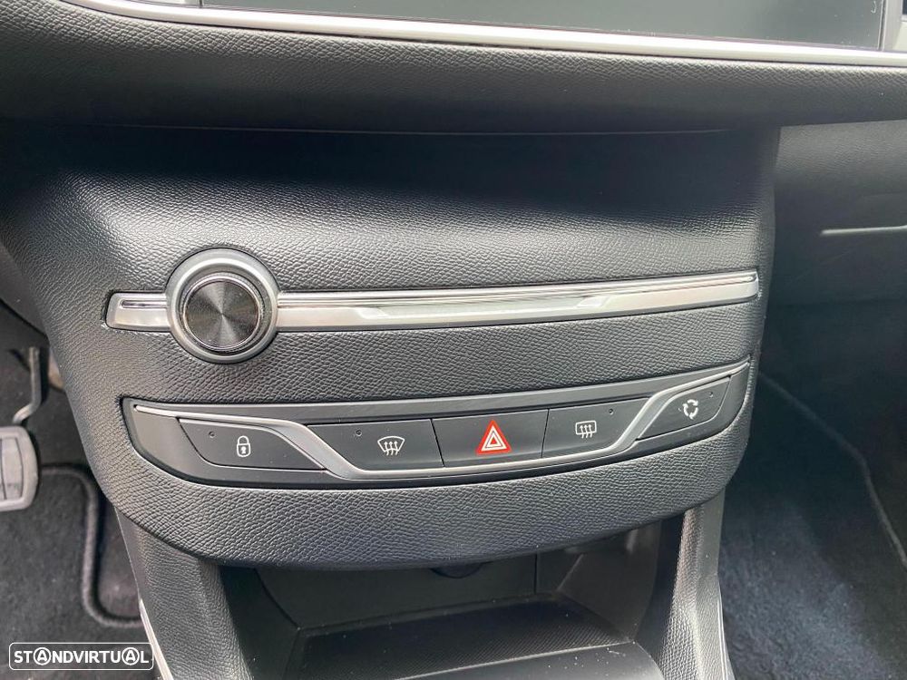 Peugeot 308 SW PureTech 130 GPF EAT8 Stop & Start Allure Business-Pack - 24