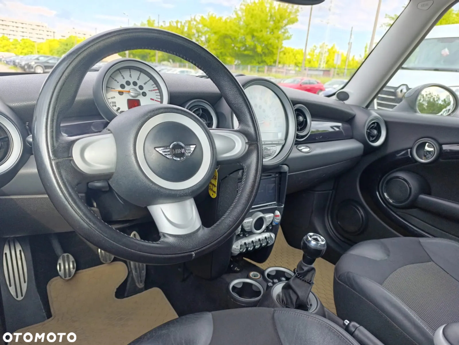 MINI Cooper S Standard - 5
