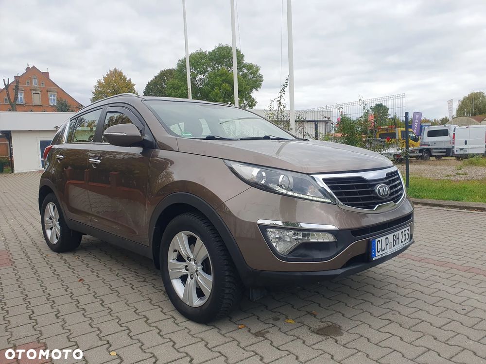 Kia Sportage 1.7 CRDI 2WD ISG Dream-Team Edition - 2
