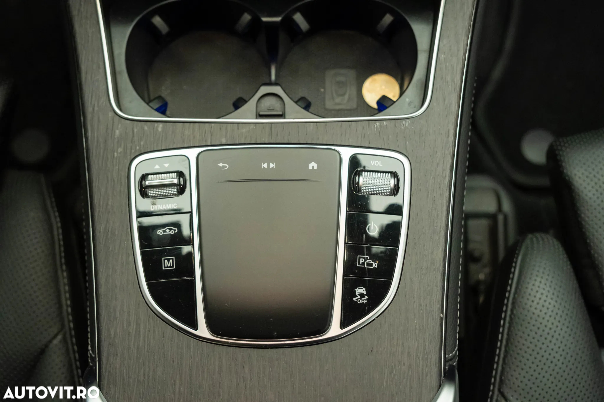 Mercedes-Benz GLC 300 e 4MATIC - 26