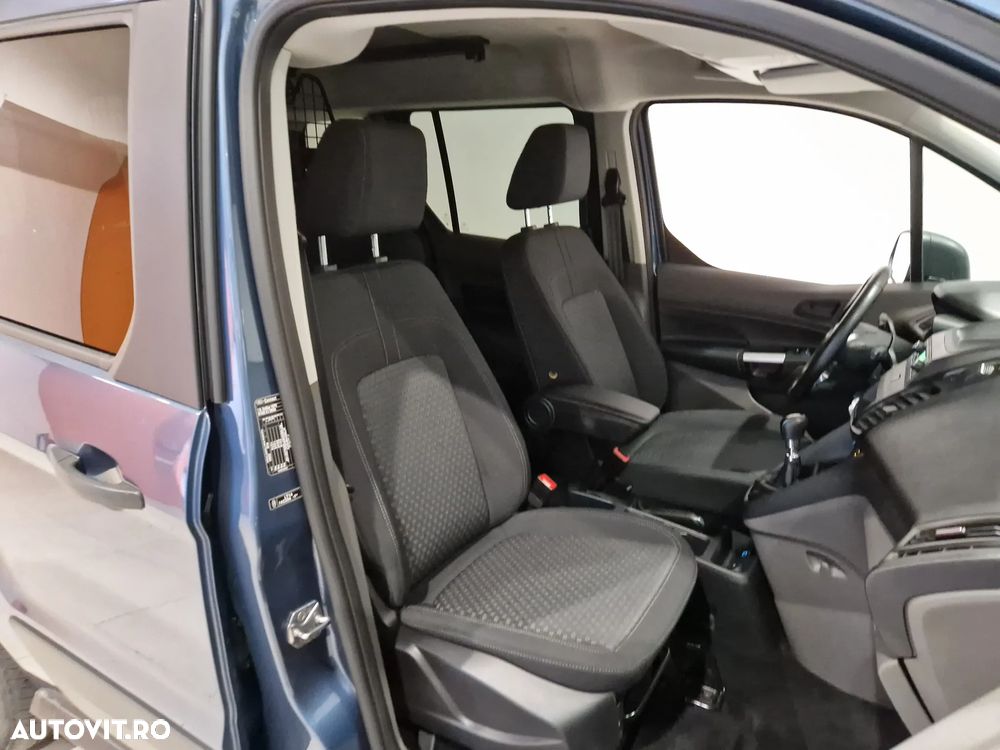 Ford Transit Connect - 10