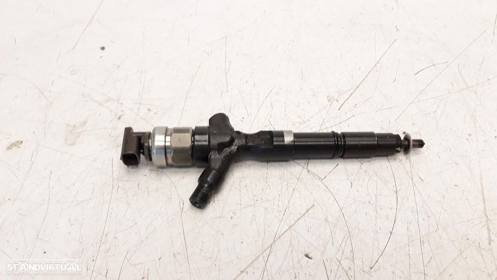 INJETOR TOYOTA LAND CRUISER J12 REF. 2367030080 - 1