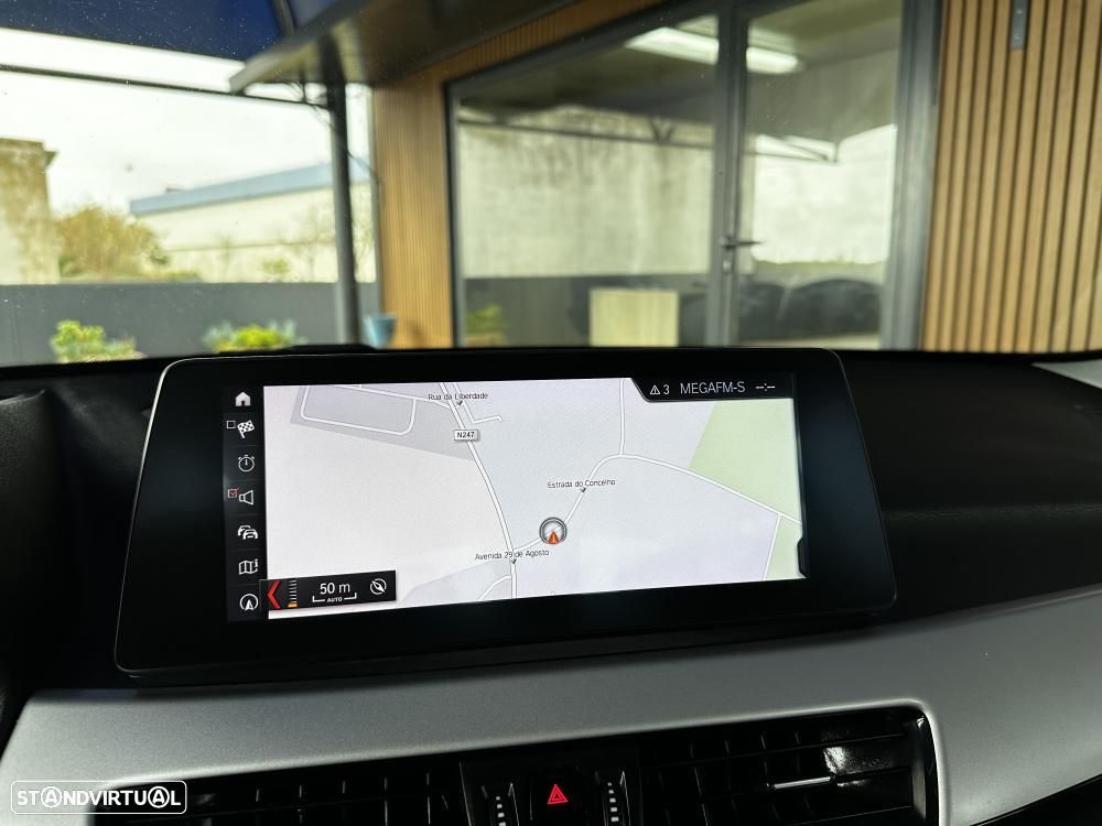 BMW X1 16 d sDrive Advantage Auto - 4