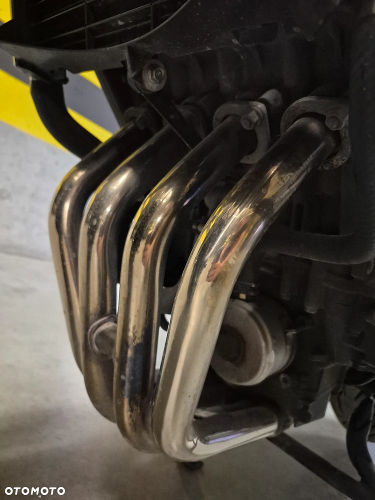 Yamaha FZ6 - 15