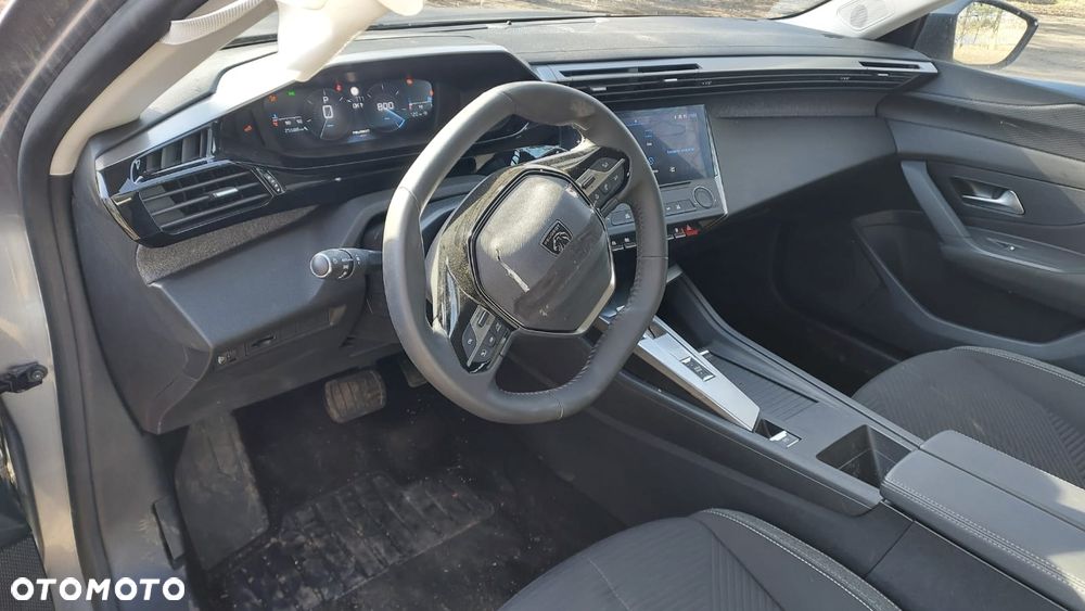 Peugeot 308 PureTech 130 EAT8 Active Pack - 11
