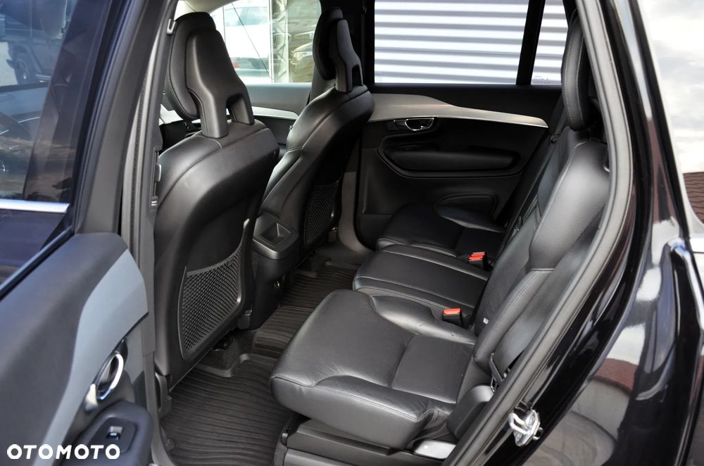 Volvo XC 90 D5 AWD Inscription 7os - 16