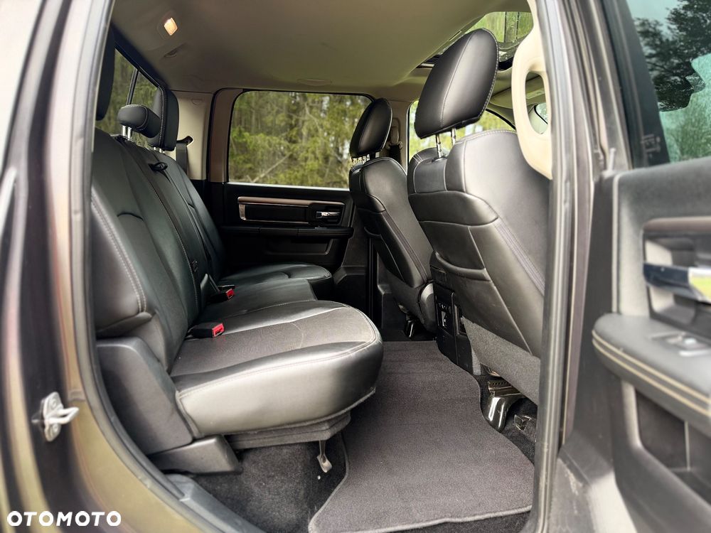 Dodge RAM 5.7 4x4 - 17
