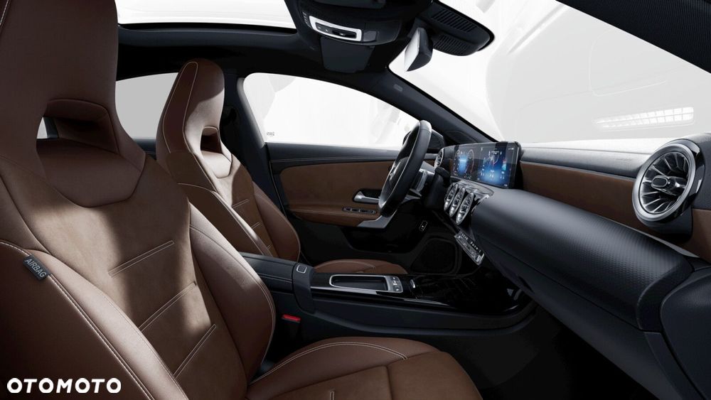 Mercedes-Benz CLA - 8